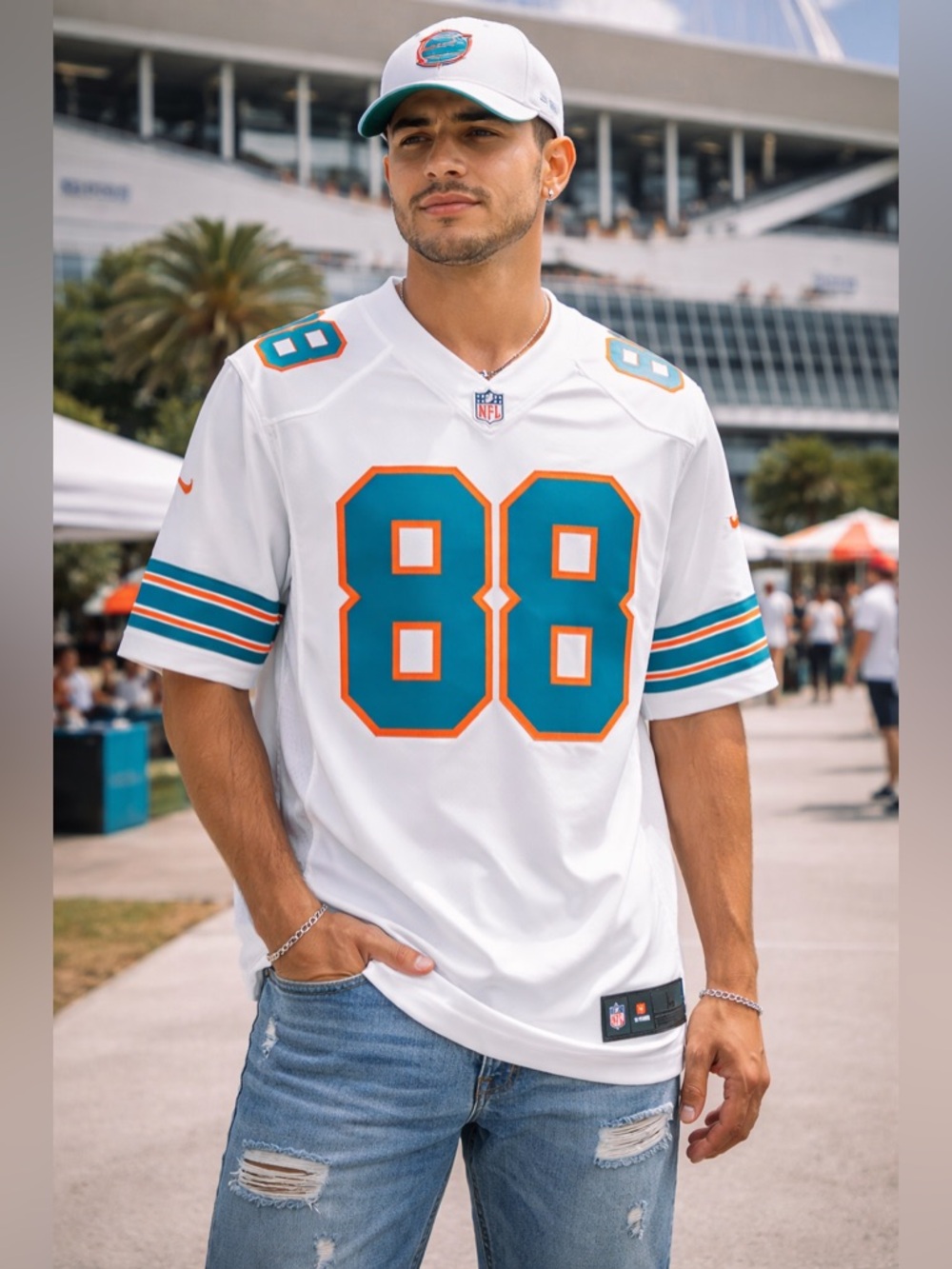 🚨Nike Miami Dolphins #88 Gesicki Jersey White On Field Men’s Large NFL Game Day